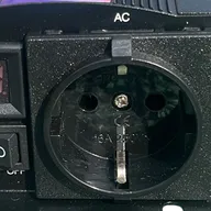 Socket 230 V output
